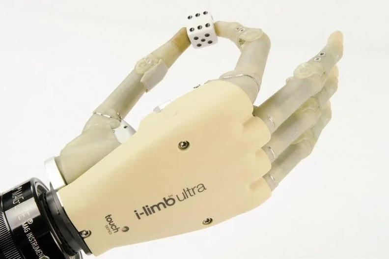 Бионические протезы компании. Протез кисти i-Limb Ultra. Бионическая рука ILIMB. Touch Bionics протез кисти. Otto Bock протезы предплечья bebionic3.